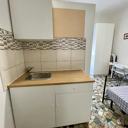 Apartments B&B Viareggio Apartment