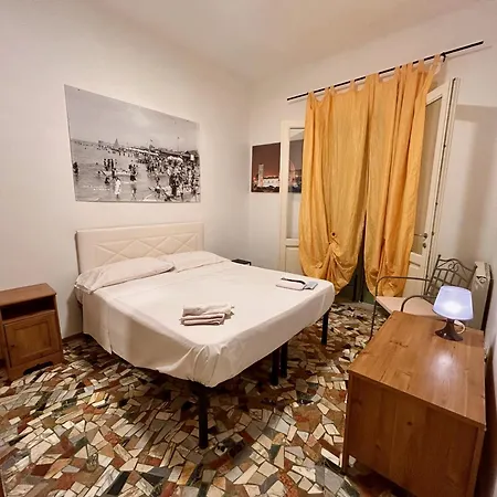 アパート Apartments Viareggio *