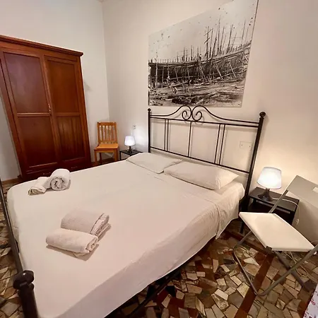 Apartments Viareggio * ヴィアレッジョ