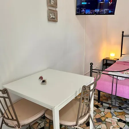 Apartments Viareggio アパート