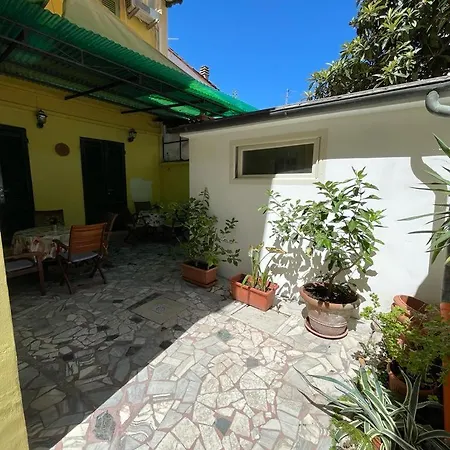 B&B Beb Apartments Viareggio Apartment Viareggio