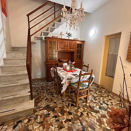 Apartments Viareggio * ヴィアレッジョ