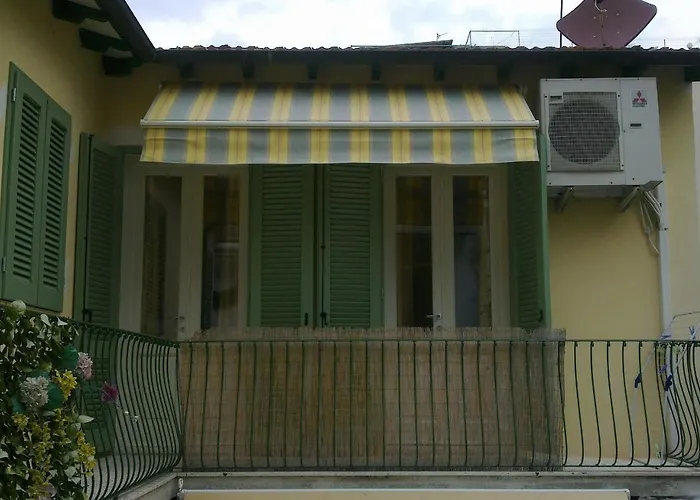 Apartments Viareggio Апартаменти