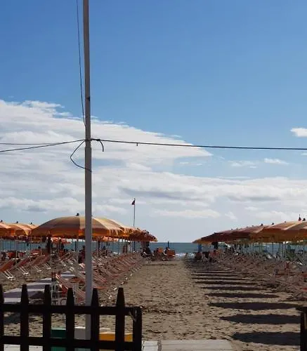 Apartament Apartments Viareggio *