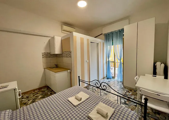 Apartments Viareggio Апартаменти *