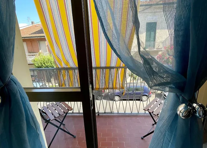 Apartments Viareggio В'яреджо