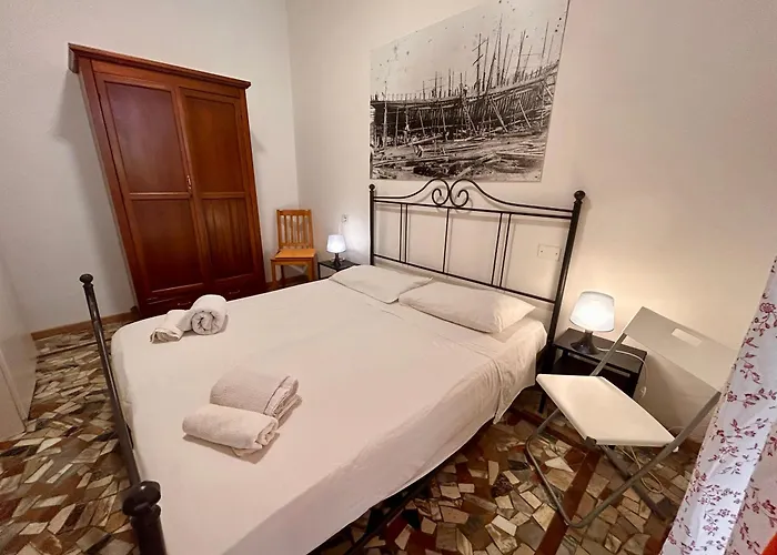 Apartments Viareggio * В'яреджо